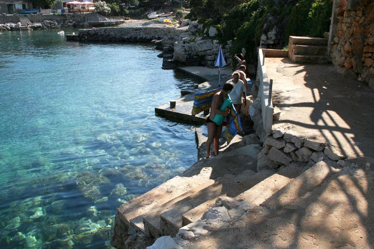 Apartments By The Sea Cove Zarace - Gdinj, Hvar - 4598 מראה חיצוני תמונה
