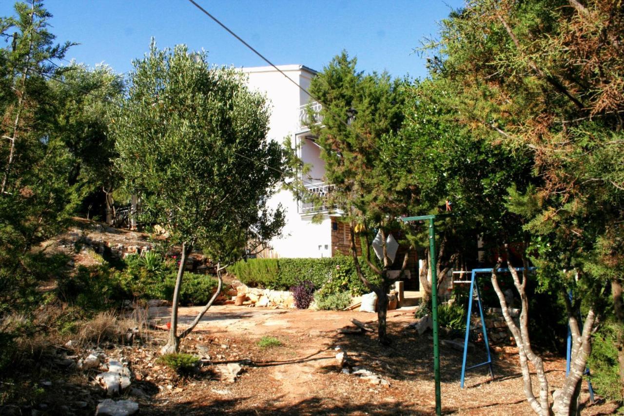 Apartments By The Sea Cove Zarace - Gdinj, Hvar - 4598 מראה חיצוני תמונה