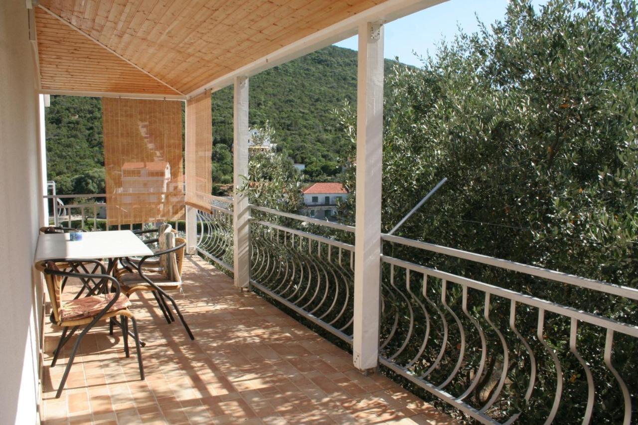 Apartments By The Sea Cove Zarace - Gdinj, Hvar - 4598 מראה חיצוני תמונה