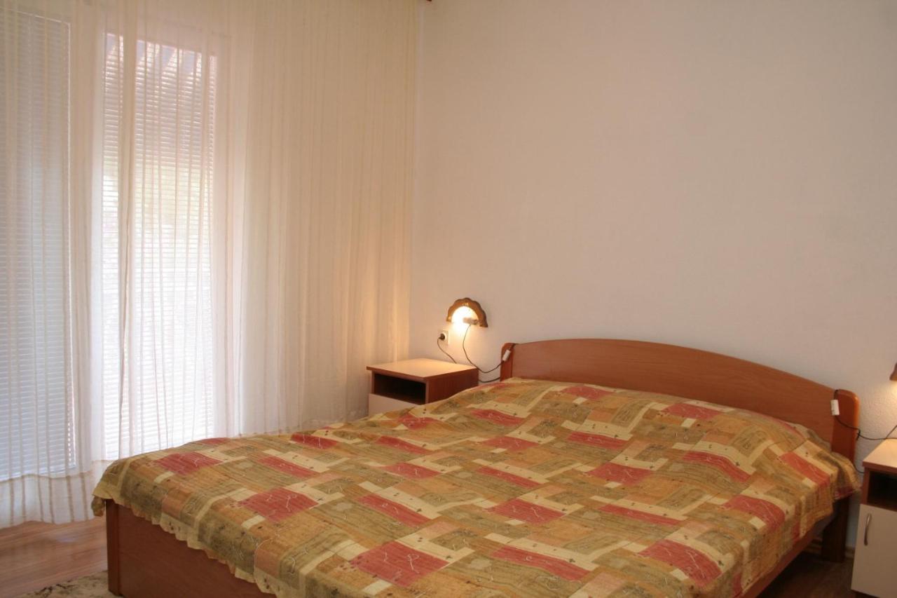 Apartments By The Sea Cove Zarace - Gdinj, Hvar - 4598 מראה חיצוני תמונה