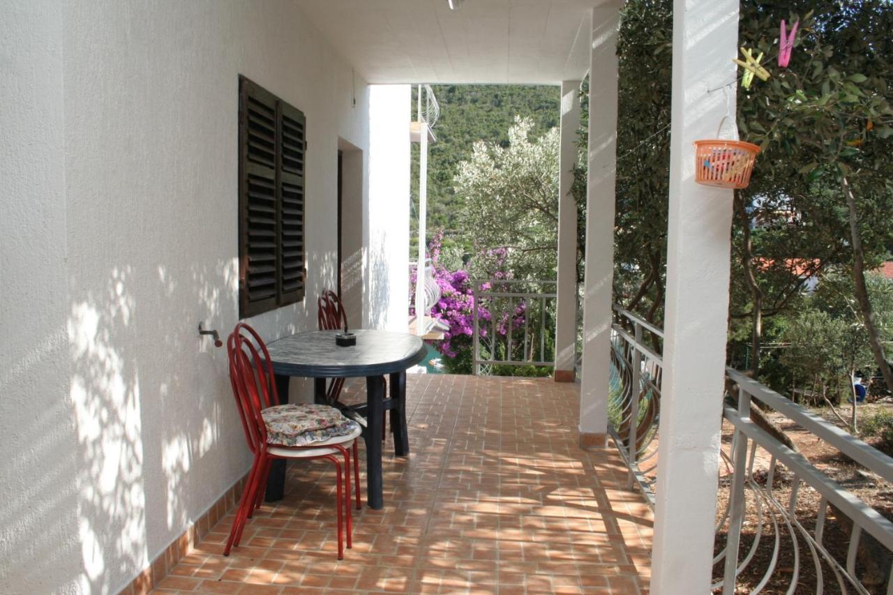 Apartments By The Sea Cove Zarace - Gdinj, Hvar - 4598 מראה חיצוני תמונה
